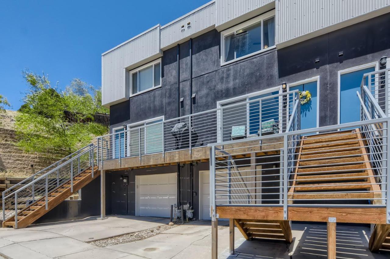 Rare Find Modern Townhome In The Heart Of Old Colorado City โคโลราโดสปริงส์ ภายนอก รูปภาพ